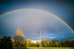 Regenbogen im Wiesengrund Fürth