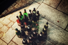 leere Flaschen nach Party